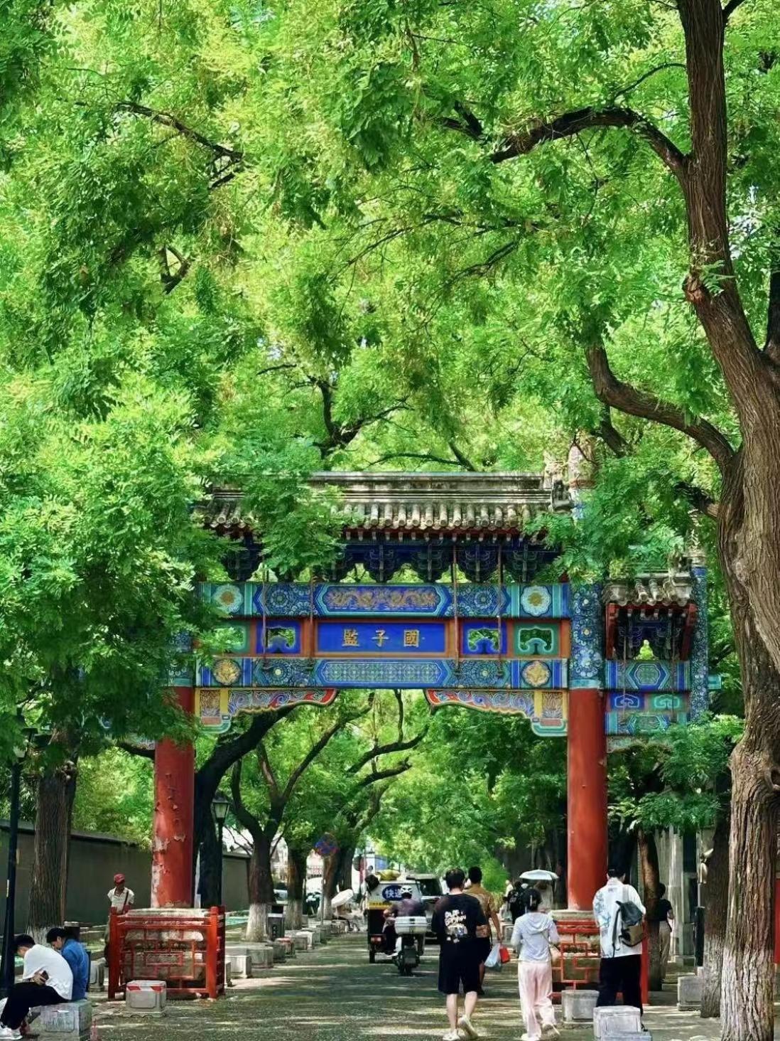 Happy Dragon Courtyard- Newly Renovated With French Windows, Near Tian'Anmen Forbidden City,Lama Temple And Heaven Temple, 3Minutes Walk From Subway,Fluent English Speaking With Tourist Sights Tickets Service ,Free Coffee &Laundry Service Beijing Exterior photo